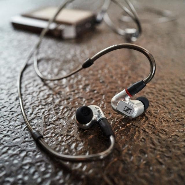 Sennheiser IE 900 Audiophile In-Ear Monitors - TrueResponse Transducers with X3R technology for Balanced Sound, Detachable Cable with Flexible Ear Hooks, Includes Balanced Cables, 2-Year Warranty