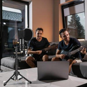 Mic Stand Desk, Table Mic Tripod Desktop Mic Stand Height Adjustable Small Microphone Stand for Desk with Pop Filter Shock Mount Mic Clip 1/4" to 5/8" Adapter for Blue Yeti Snowball