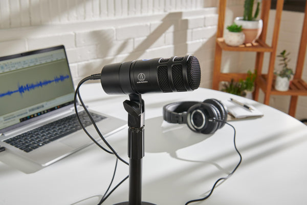 Audio-Technica AT2040USB Hypercardioid Dynamic Podcast USB Microphone
