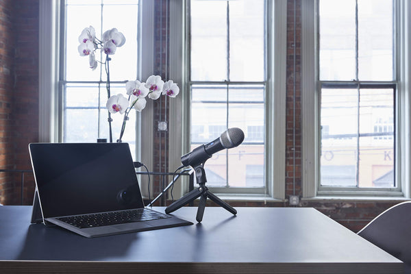 Audio-Technica ATR2100x-USB Cardioid Dynamic Microphone (ATR Series) USB and XLR Outputs